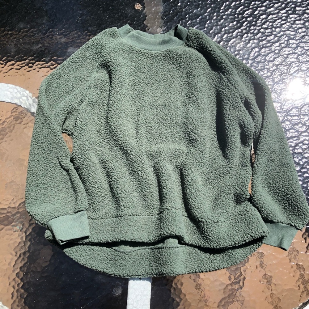 dark green fleece sweatshirt